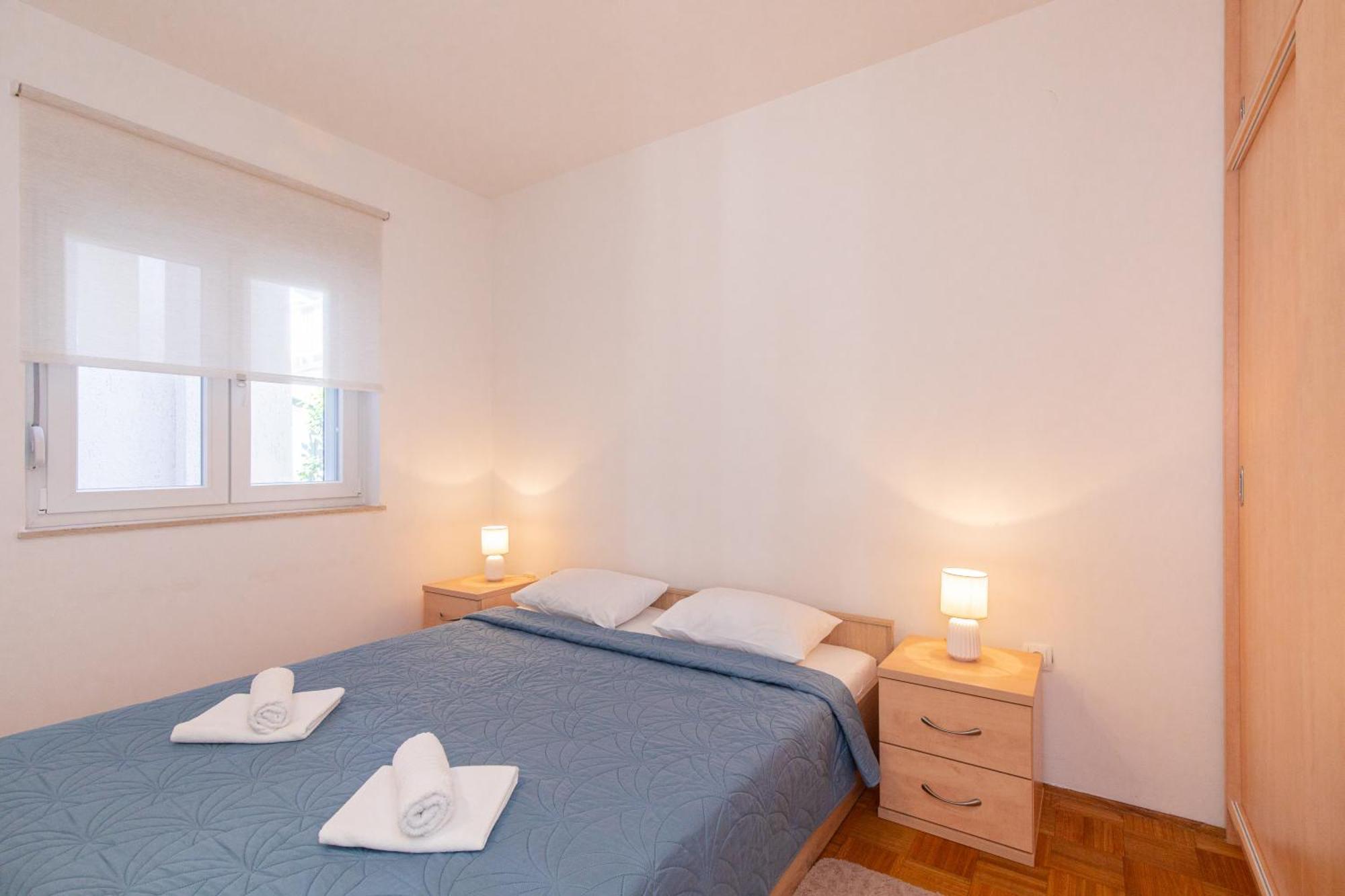 Apartment Laura Punat Exterior foto